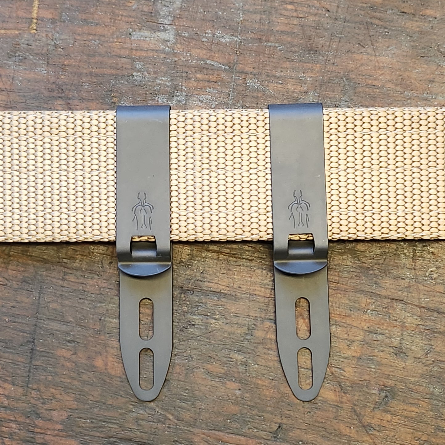 Tan Advanced AIWB CCW belt showing DCC clip compatibility